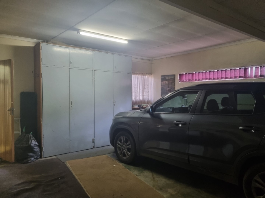 3 Bedroom Property for Sale in Vaalpark Free State